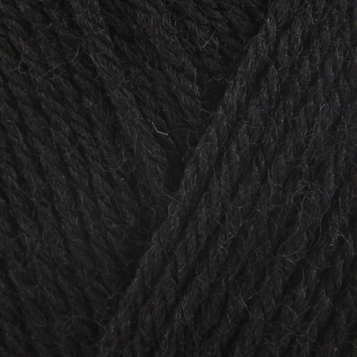 64008 Big Value Super Black Yarn - 81M, 100g Chunky
