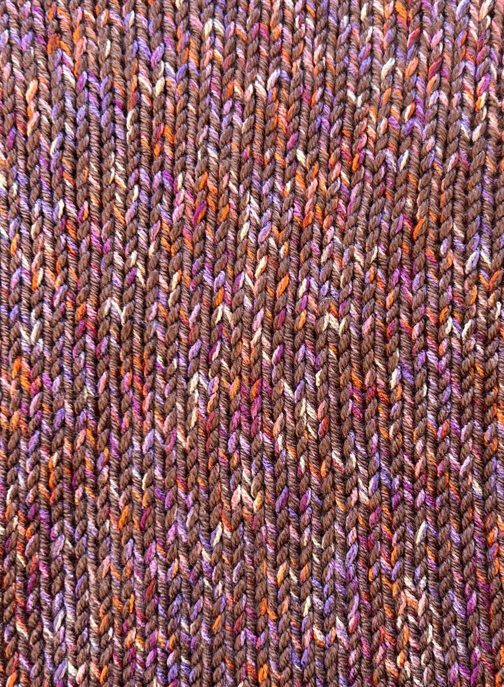 3426200 Bella Bella Karen Chestnut Yarn - 100g Chunky