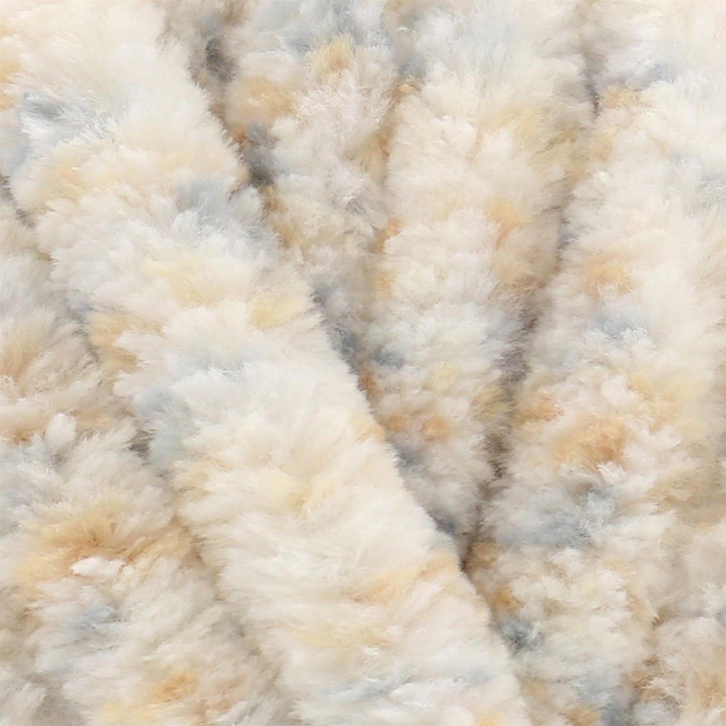 UG12 Huggable Super Chunky Blue 100% Polyester Yarn - 250g Super Chunky