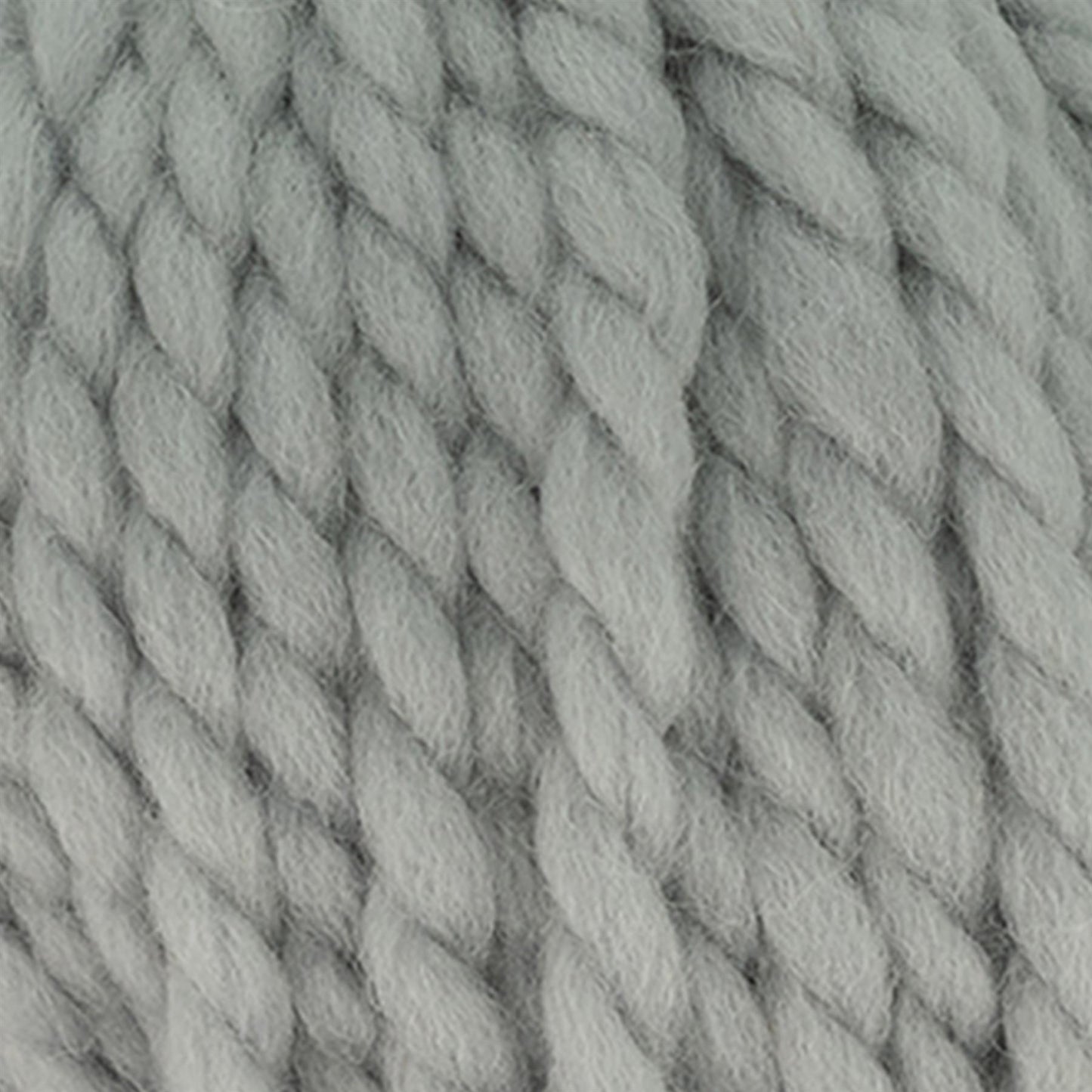 2044709 Rosarium Mega Silver Rose Yarn - 40M, 100g Chunky