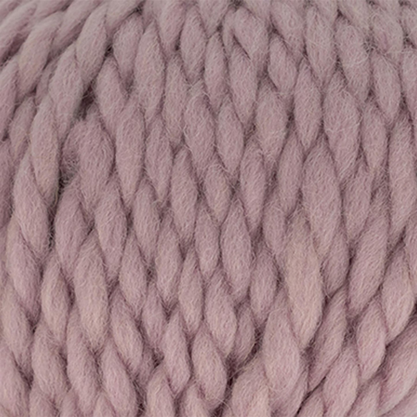 2044706 Rosarium Mega Antique Rose Yarn - 40M, 100g Chunky