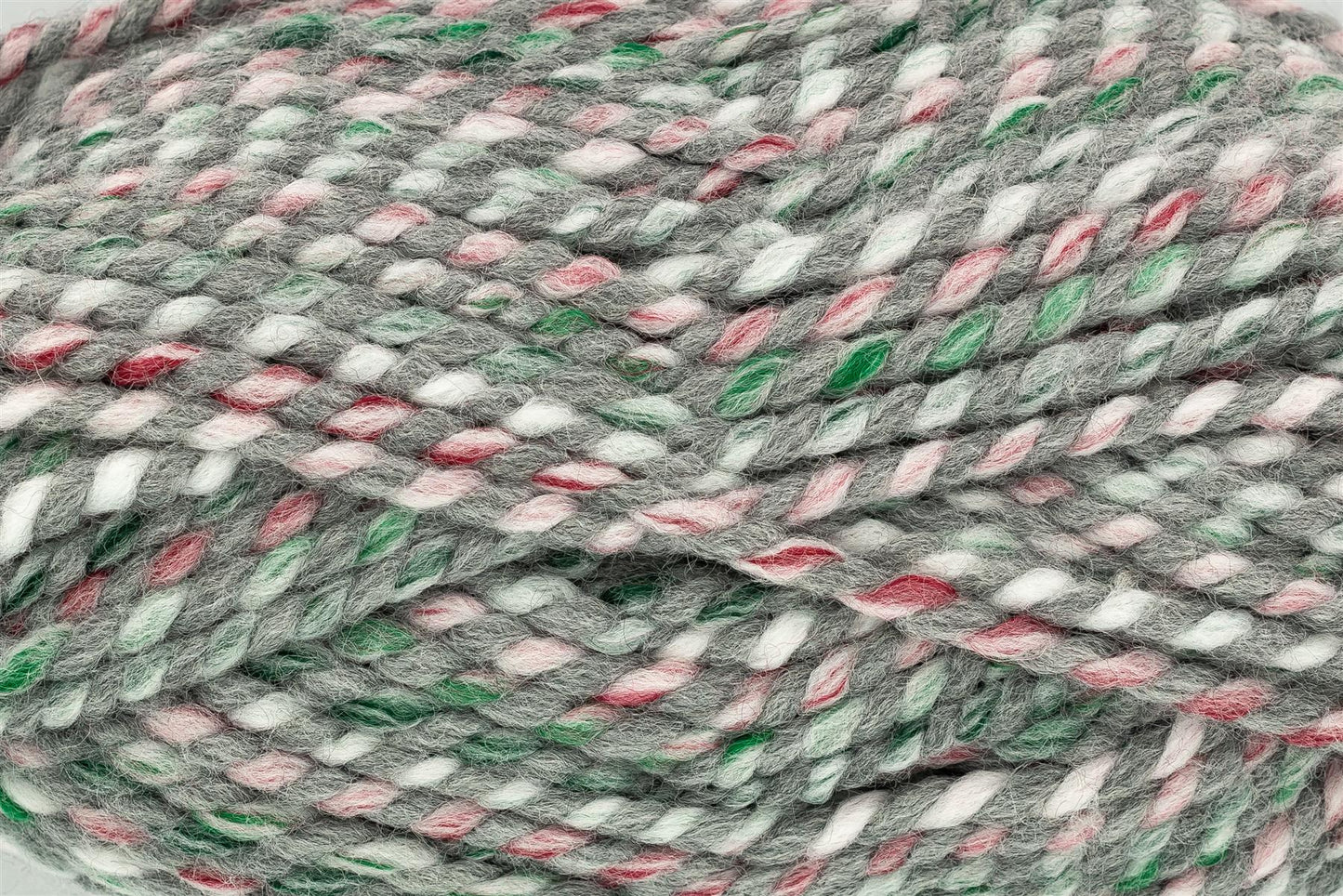 2176102 Christmas Snowman Yarn - 88M, 100g Super Chunky