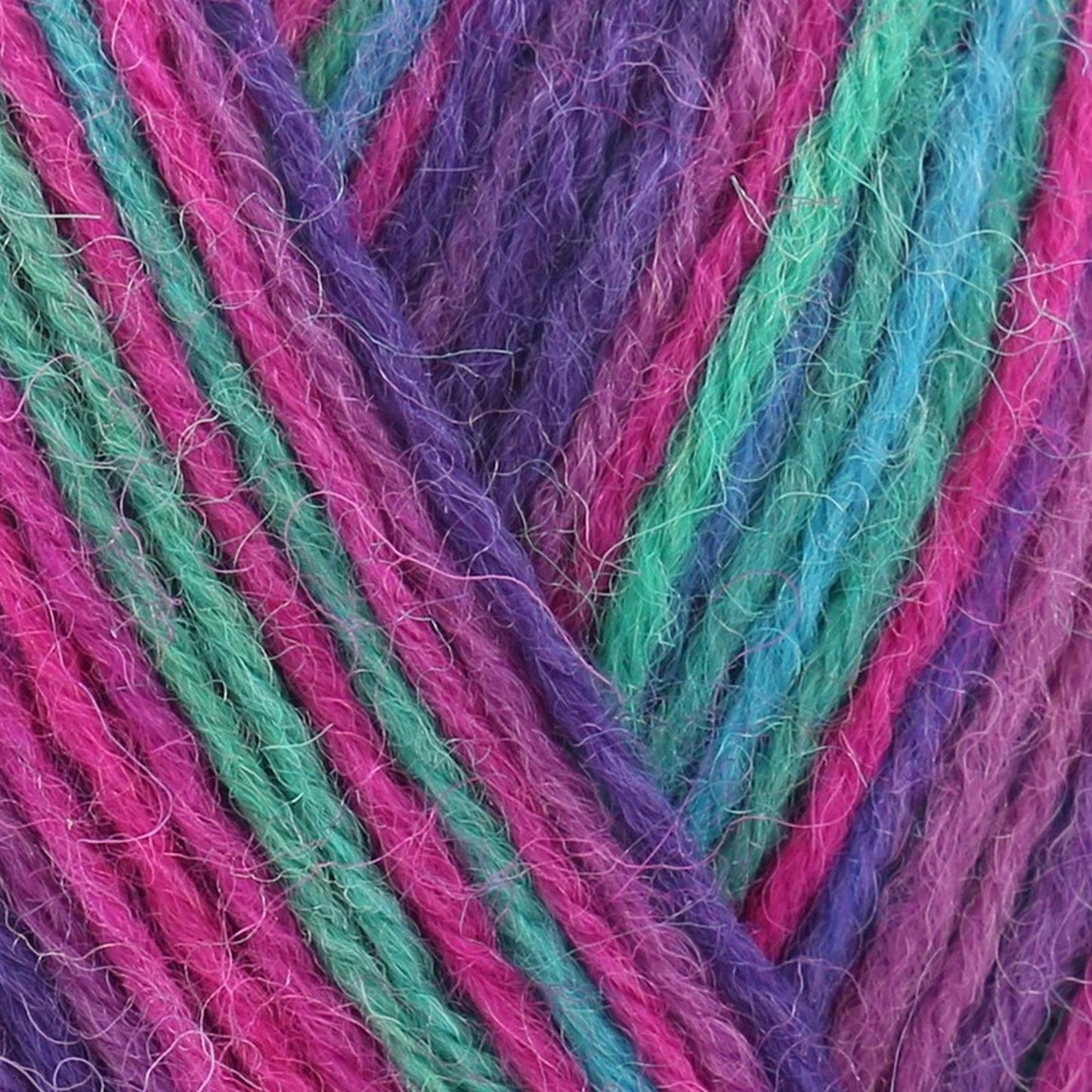 784811 Zig Zag Butterfly Yarn - 420M, 100g 4 Ply