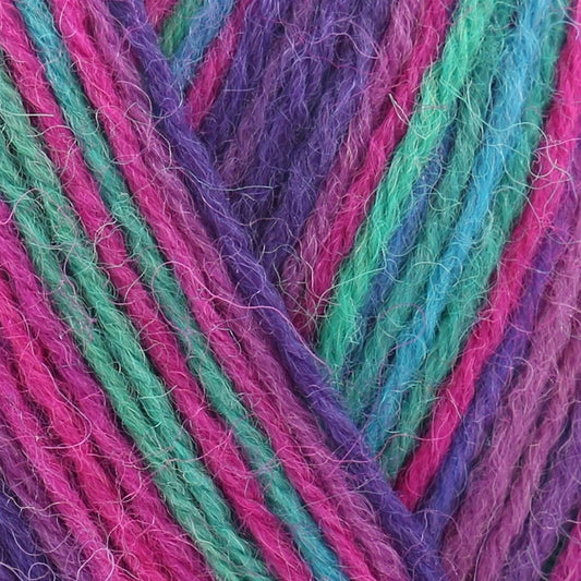 784811 Zig Zag Butterfly Yarn - 420M, 100g 4 Ply