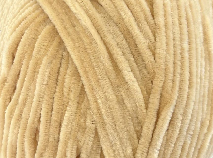 Squeeze Me Champagne 100% Premium Acrylic Yarn - 100g Double Knit