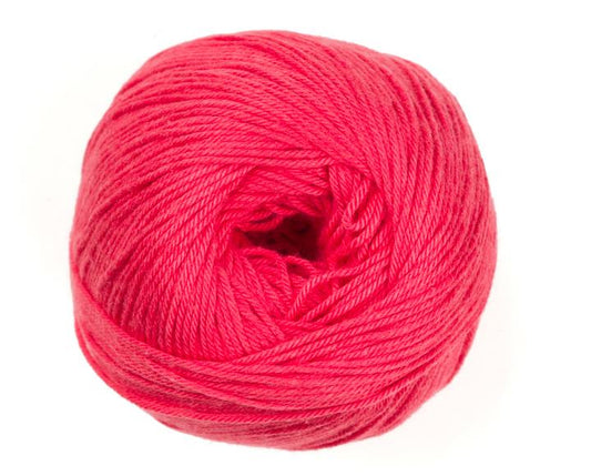 2997135 Naturals Bamboo Cotton Azalea (7135) 40% Cotton, 60% Bamboo Yarn - 100g Double Knit